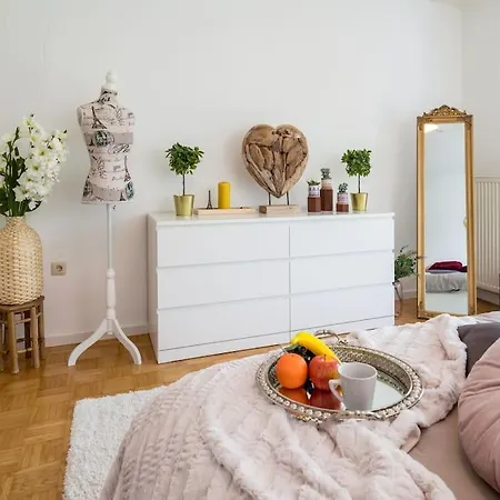 Apartment Eg R-wunderschoene Grosse 3-zimmer City Naehe Salzburg 2